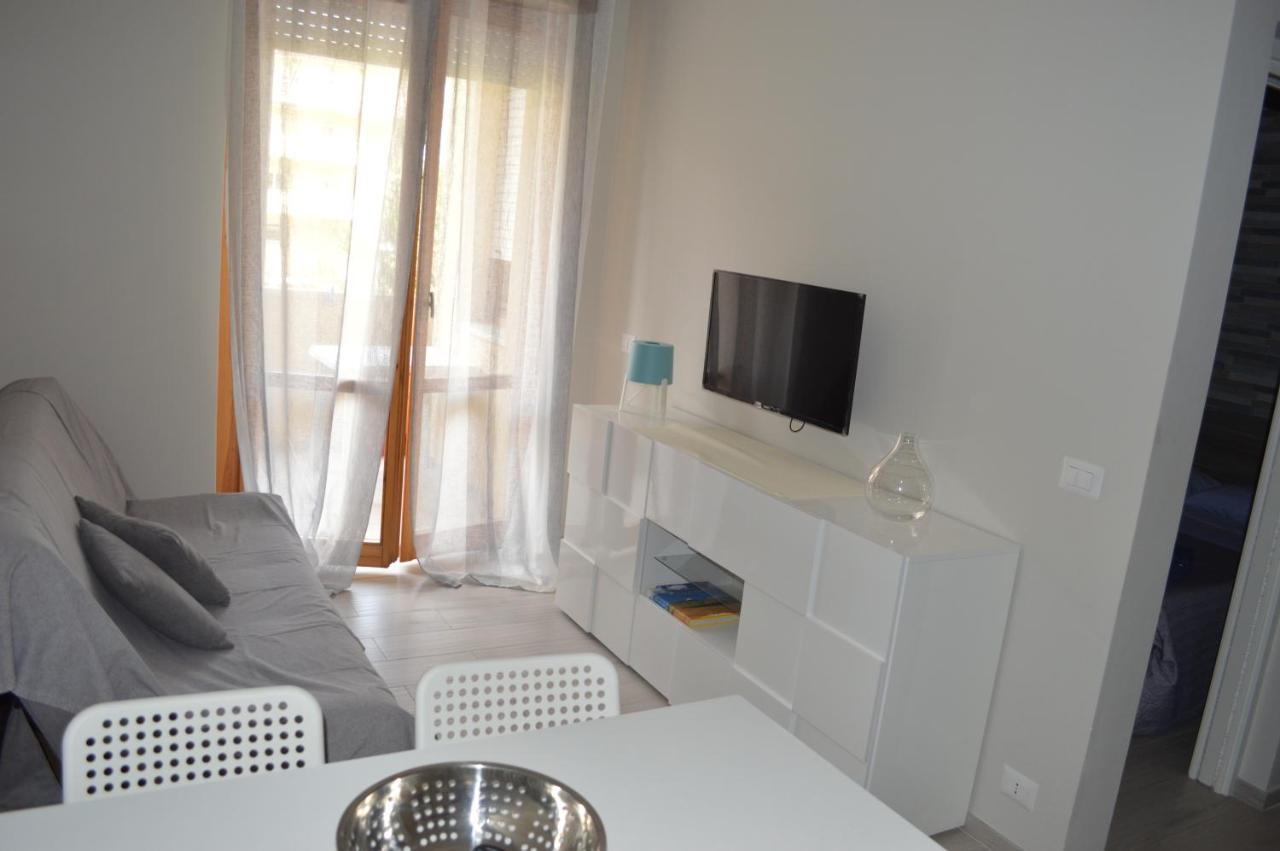 Ad Un Passo Dal Mare Apartment Porto Sant'Elpidio Exterior photo